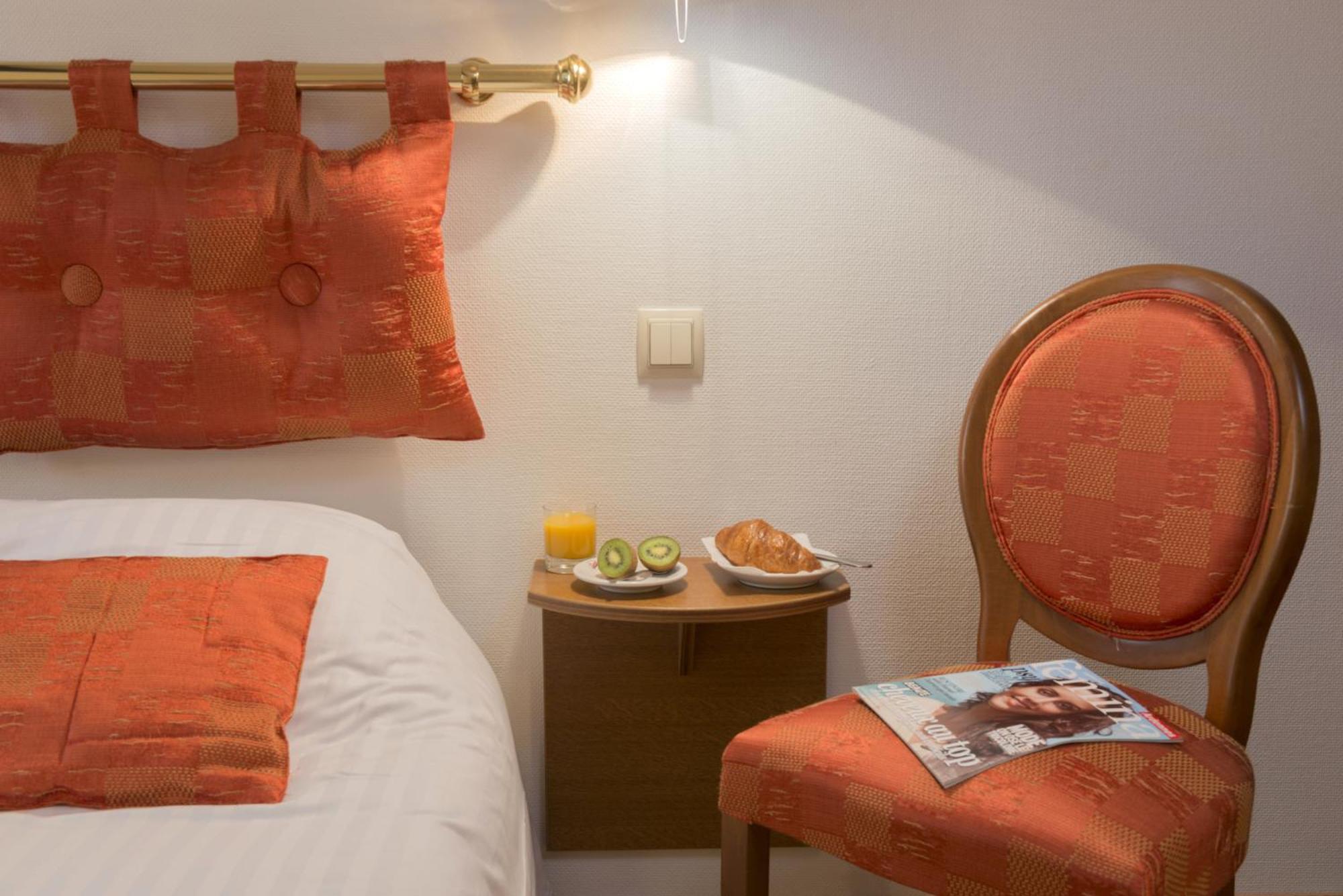 Double Room,684685767:JPEG